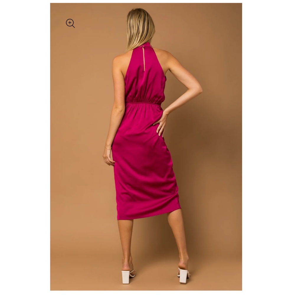 Sleeveless halter top dress - Picture 4 of 4